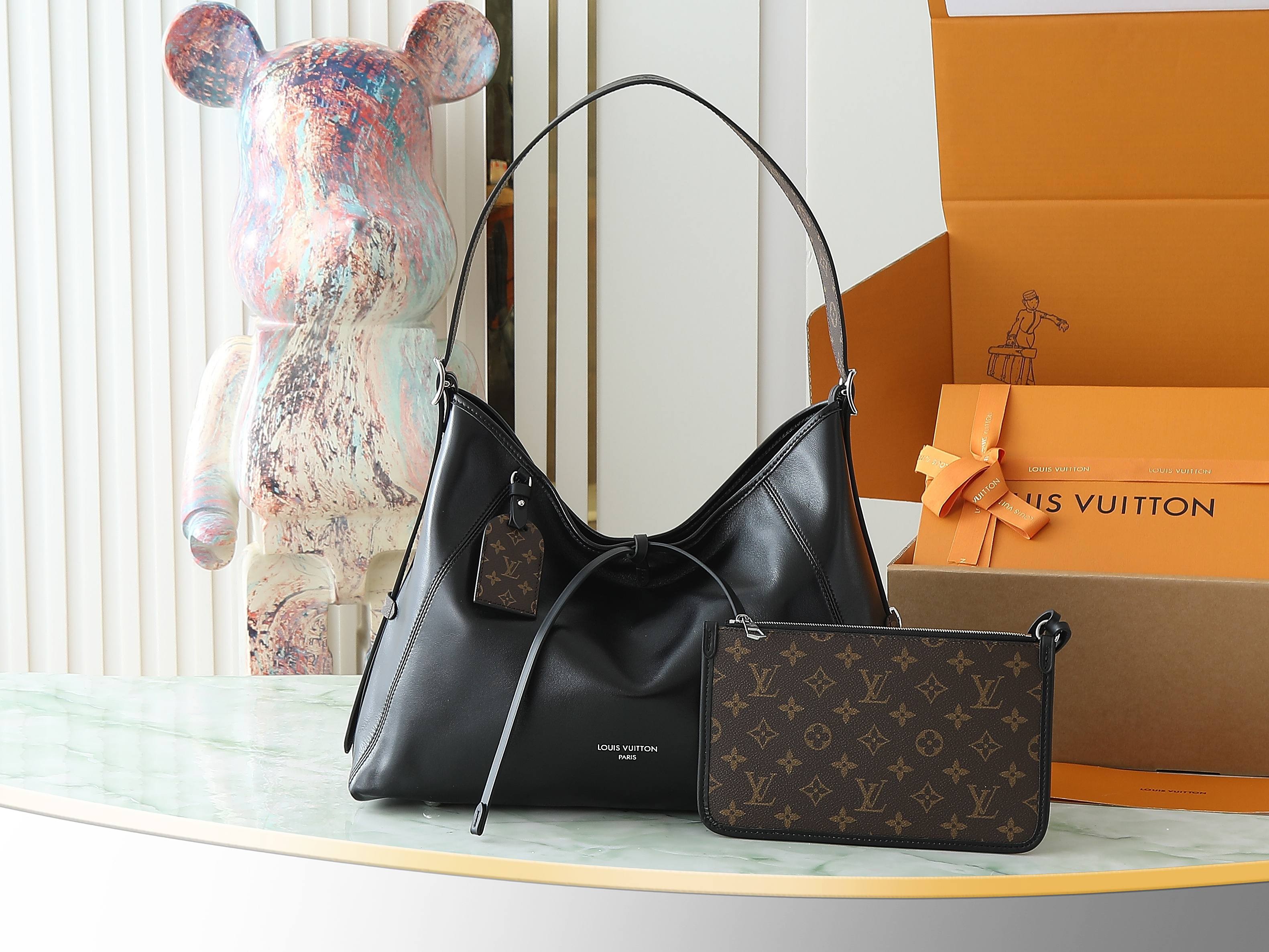 LV CarryAll Dark 39x30x15cm