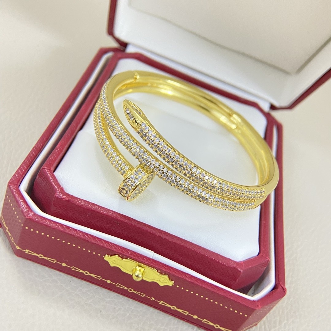 Carti Juste un Clou Bracelets（Multiple colors）