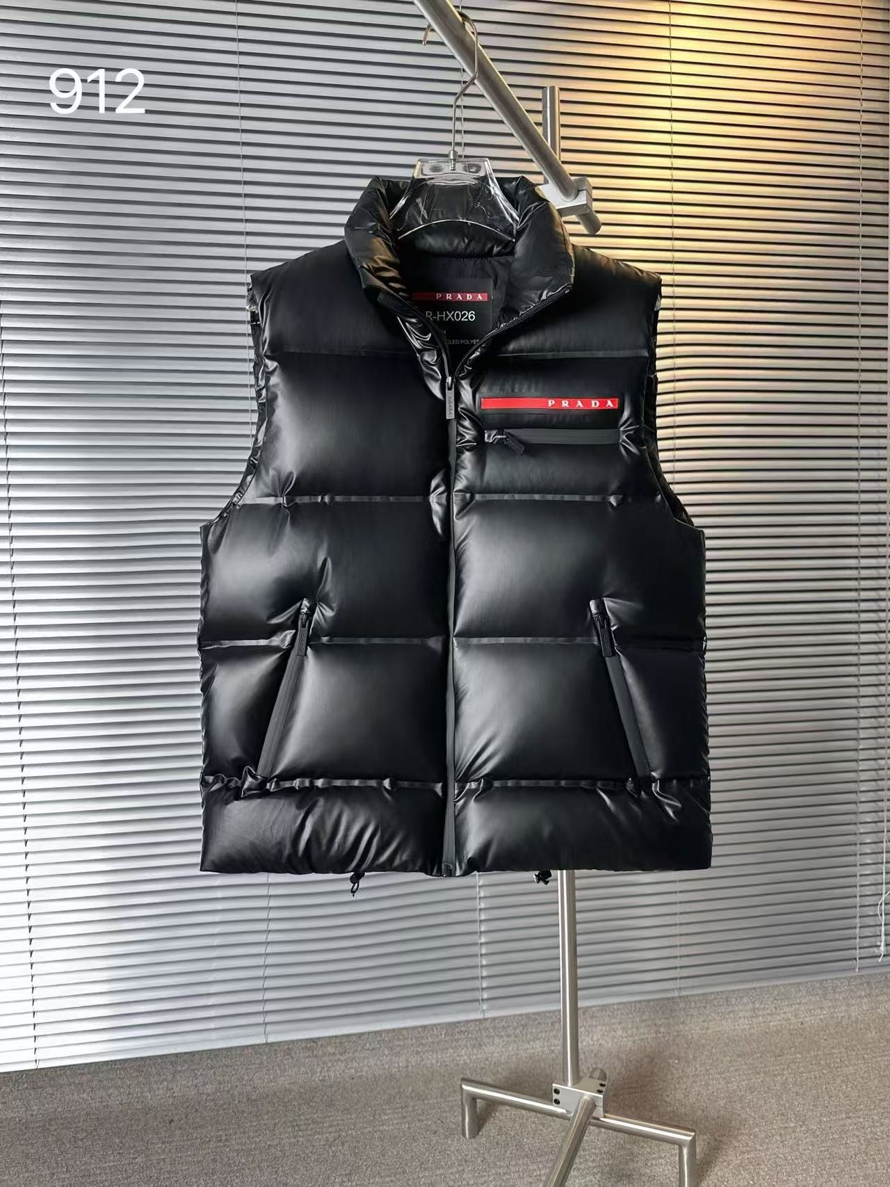 PRD classic red label new down vest