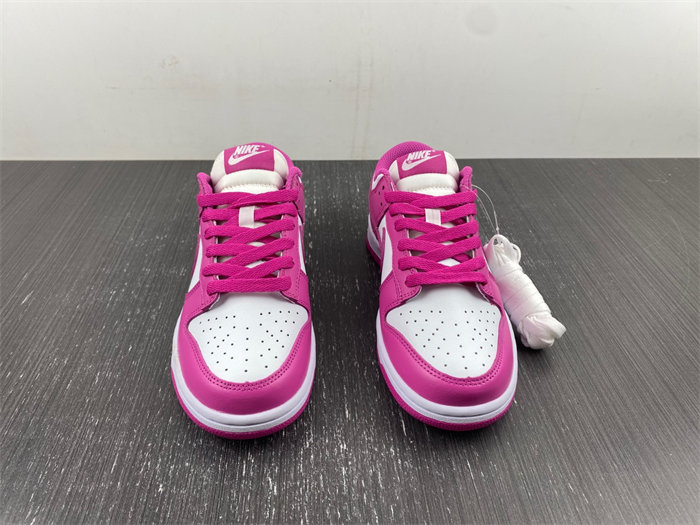 NK Dunk Low Active Fuchsia FJ0704-100