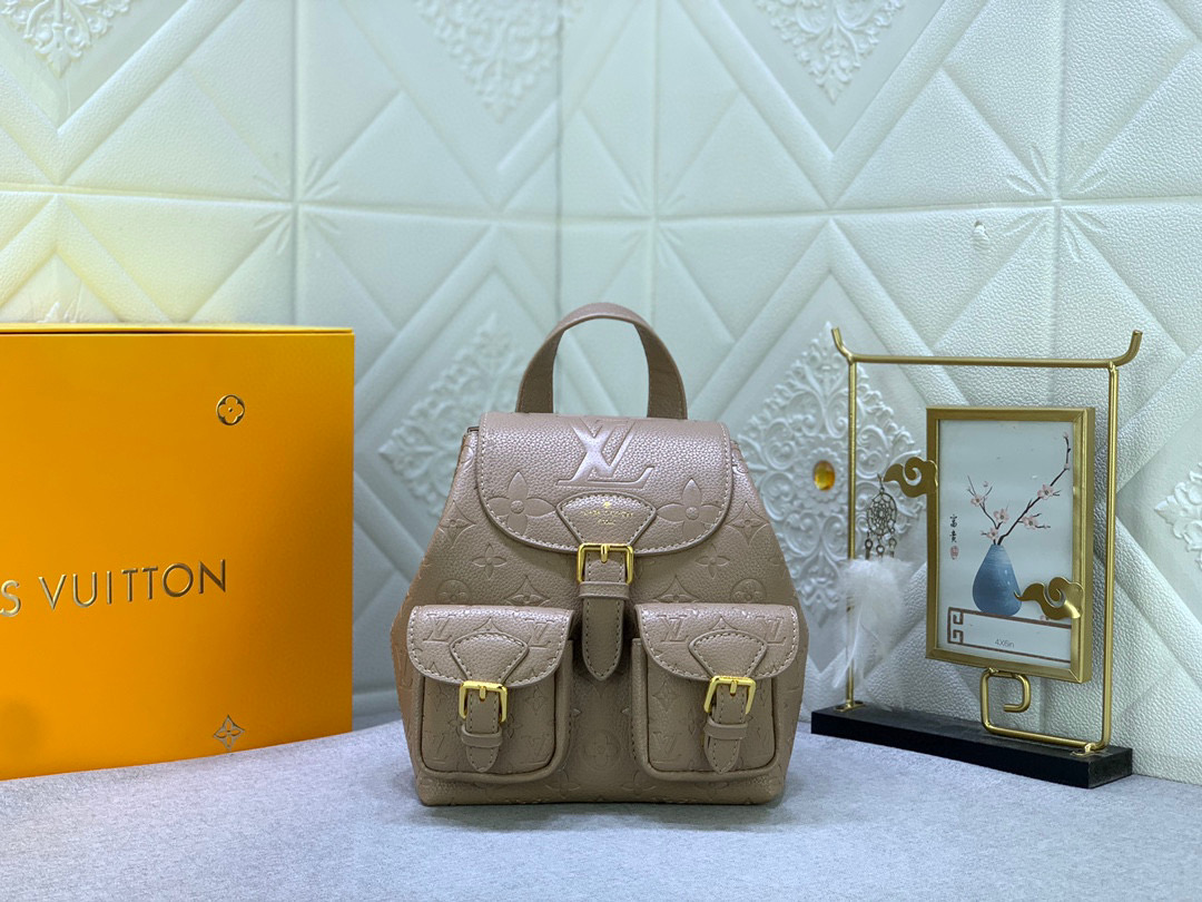 Leather backpack BB-921149