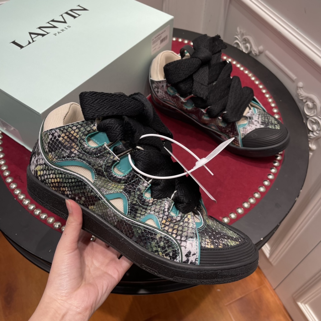 LAN Curb Sneaker