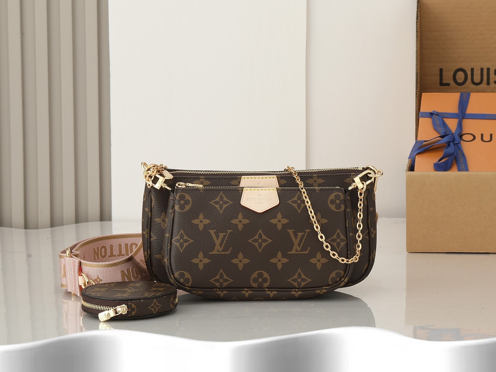 LV  MULTI POCHETTE ACCESSORIES M44813 24x13.5x4cm（Multiple colors）