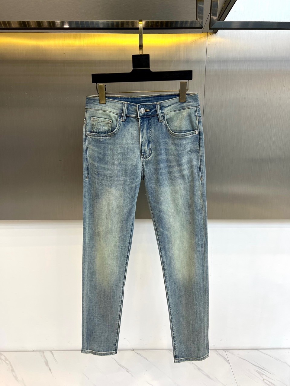 DR Jeans