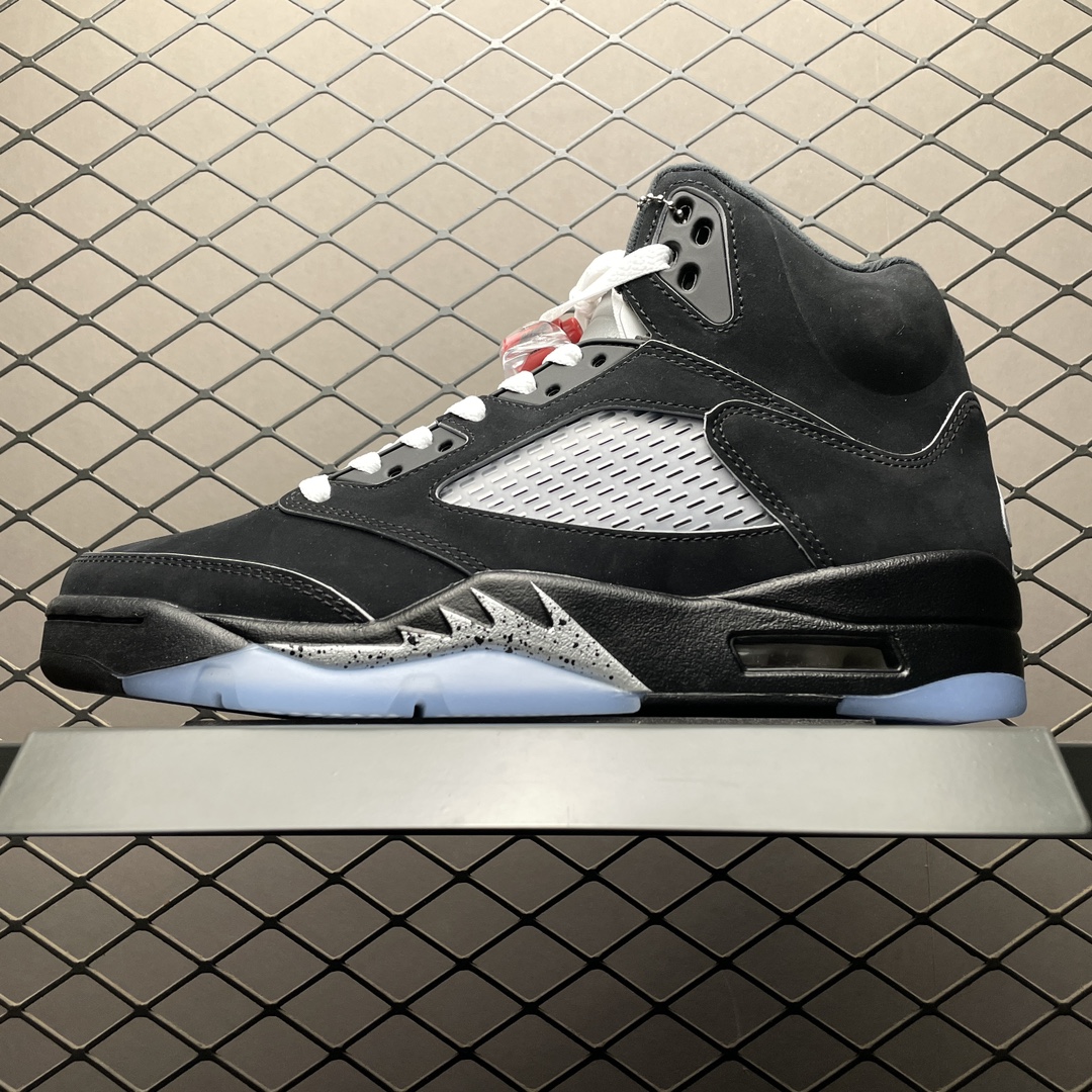 Air JRD 5  Retro  Black Metallic Reimagined HF3975-001