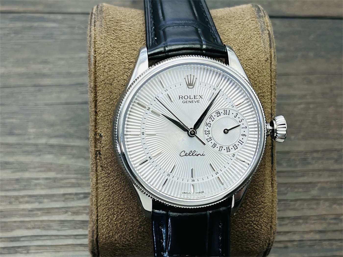 VR Factory Rolex Cellini White Dial Replica – Ref. 50519 Classic 39mm
