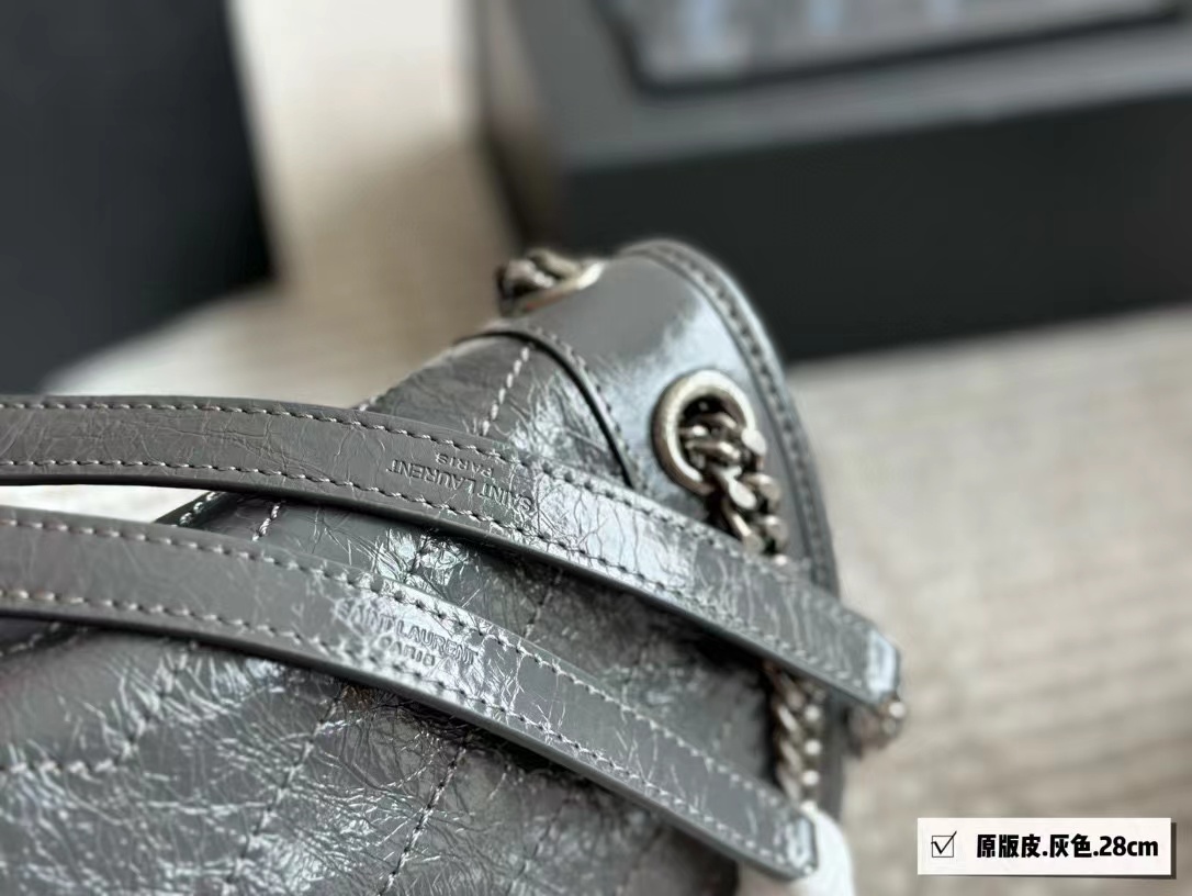 Big 11.0″x8.7″ Small 8.7″x7.1″ Chains strap Leather Messenger bag BB-921101