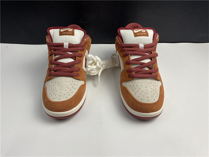 NK SB Dunk Low Pro Dark Russet Cedar BQ6817-202