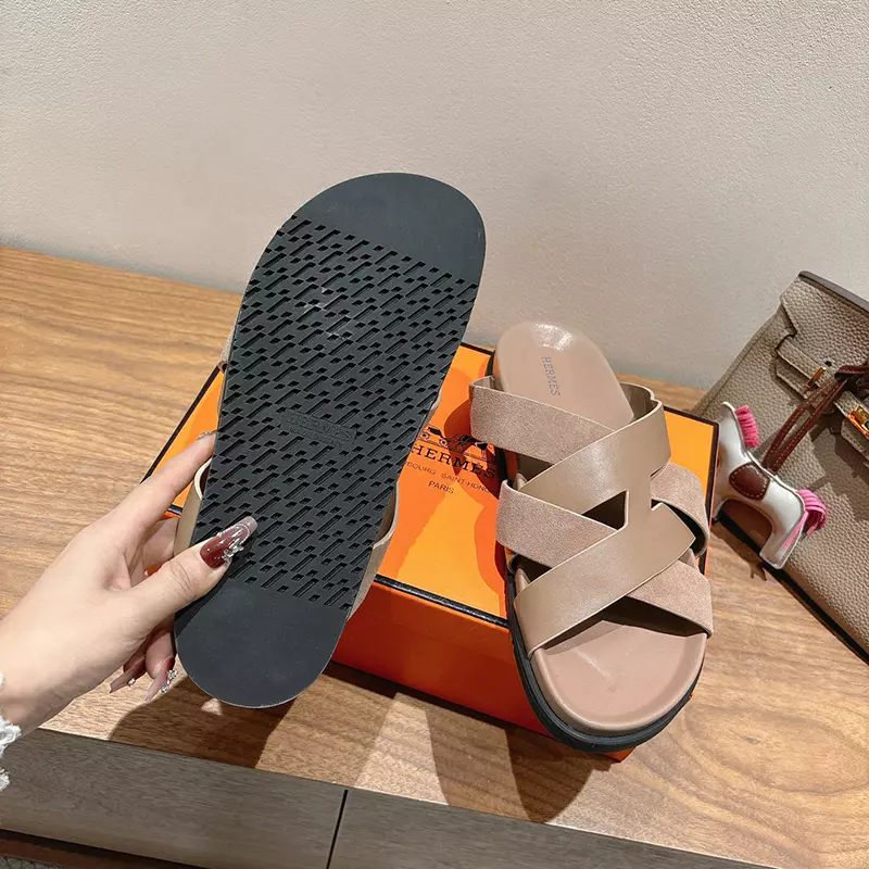 Fashion High Quality Real Leather Slippers LX-872319
