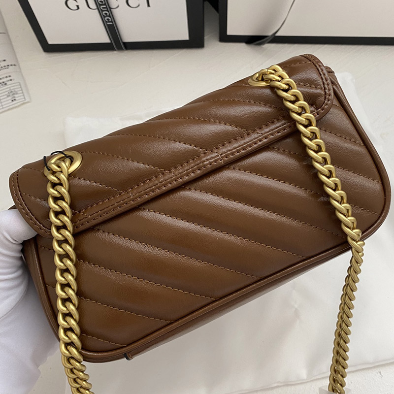 Genuine leather Mini 6.5″x3.9″x2.0″ Small 8.7″x5.5″x2.4″ Big 10.2″x5.9″x2.8″ Brown Messenger bag with Chains BB-921751