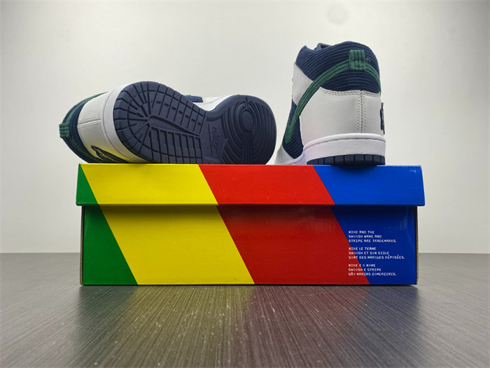 NK Dunk High Sports Specialties White Navy DH0953-400