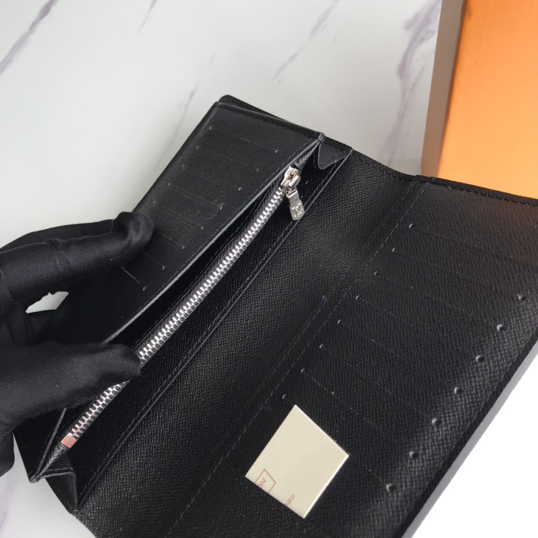 Long Wallet 7.5″x3.9″x0.8″ BB-918000144