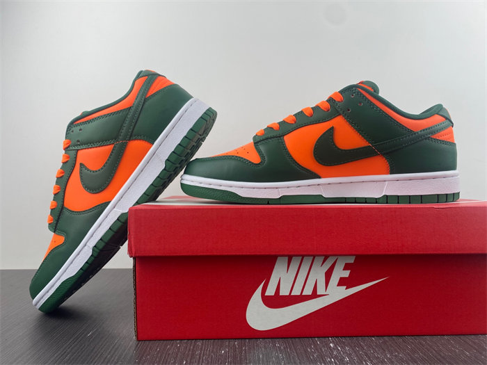 NK Dunk Low Retro Miami Hurricanes  DD1391-300