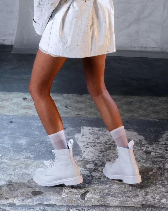 1460 / 1461 MM6 LEATHER BOOTS