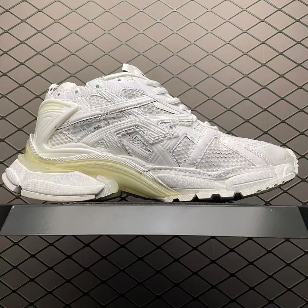 BLCG Runner Sneaker