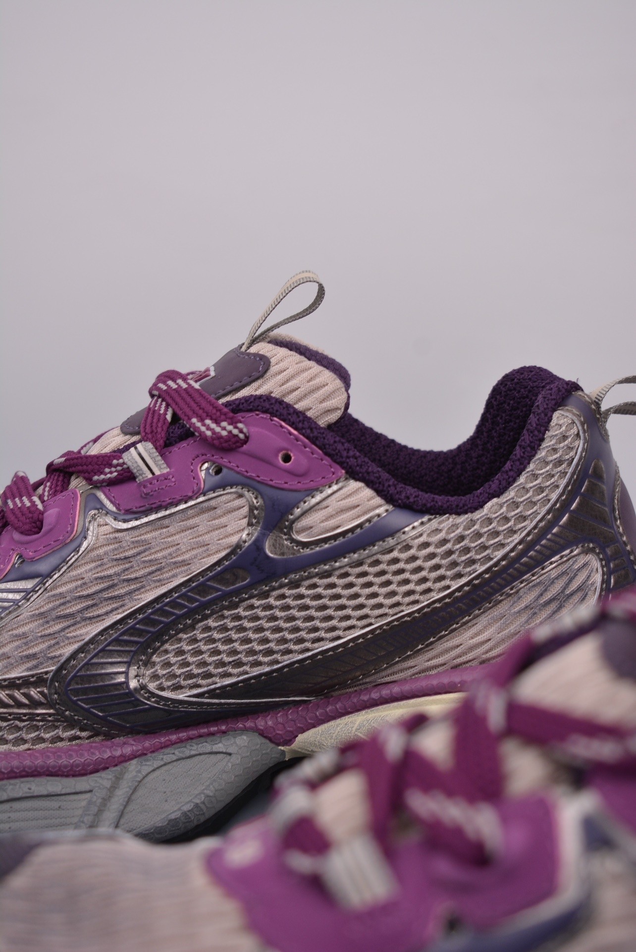 BLCG Sneakers