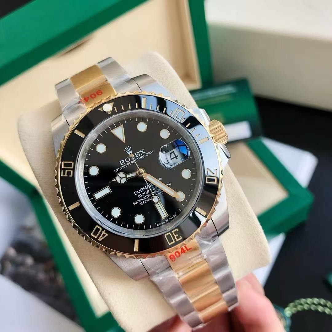 (新品) ロレックス サブマリーナ デイト 40MM時計
