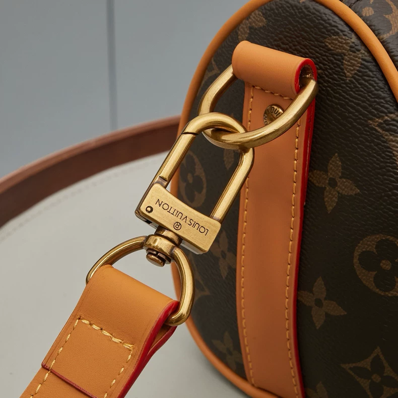 LOUIS VUITTON M14981 Keepall 25 Cargo