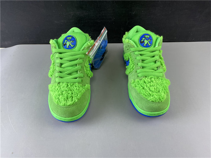 NK SB Dunk Low Grateful Dead Bears Green CJ5378-300