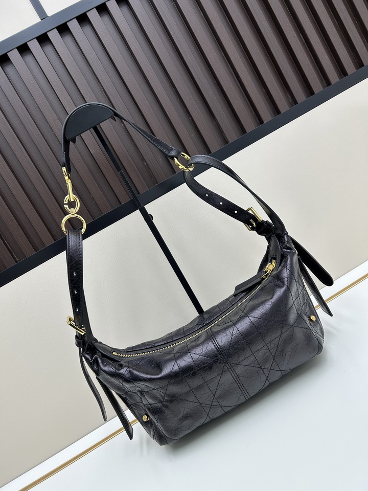 DR Shoulder bag 25.5x15.5x14cm