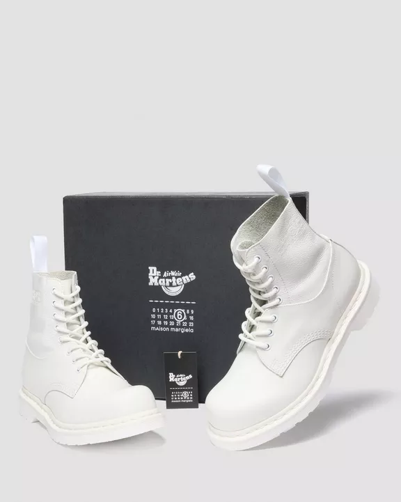 1460 / 1461 MM6 LEATHER BOOTS