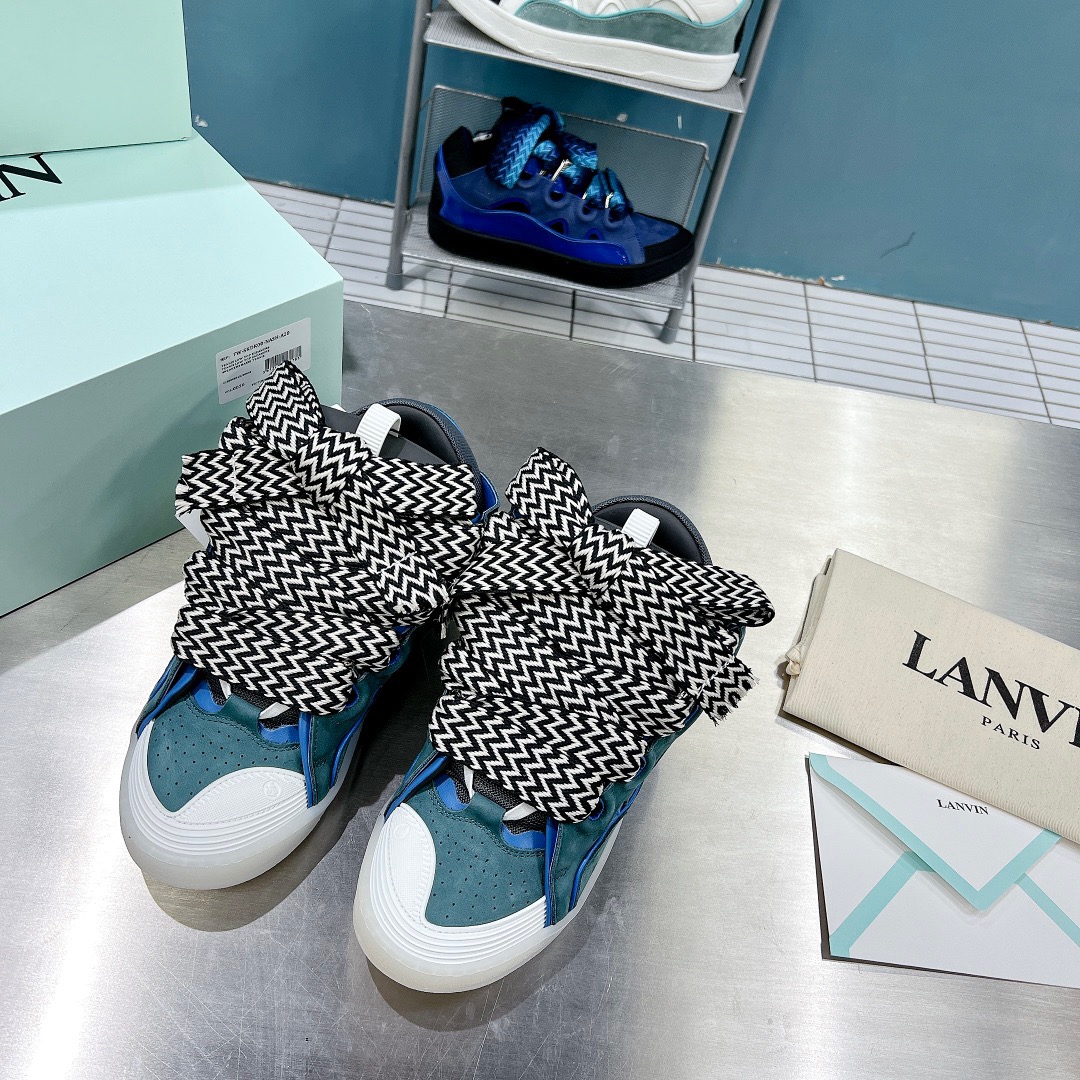LAN Leather Curb 10