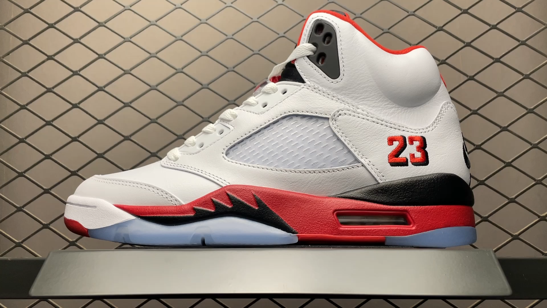 Air JRD 5  Retro  FIRE RED’2025 HQ7978-101