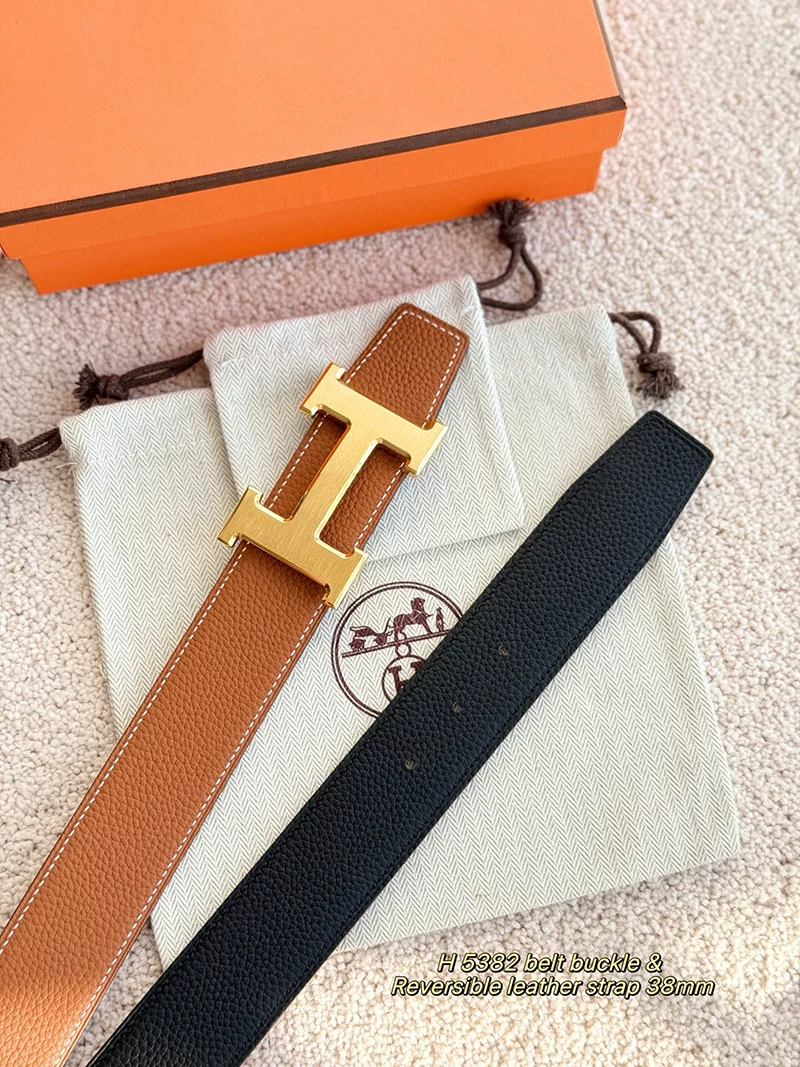 Wide1.5″ Genuine Leathe Reversible Man’s Belt PD-6900087