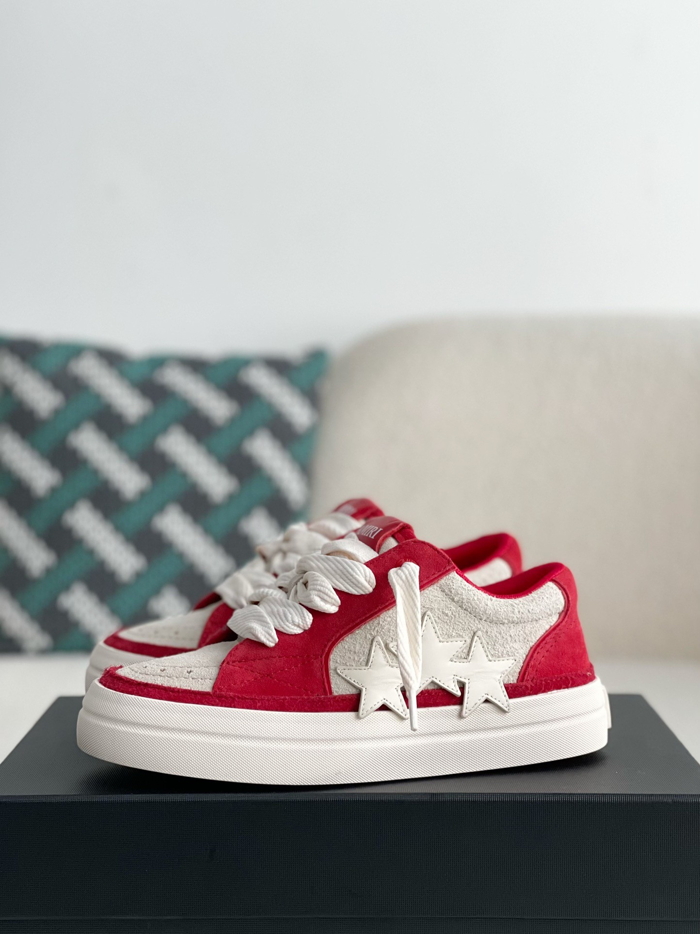 AMRI Sneakers