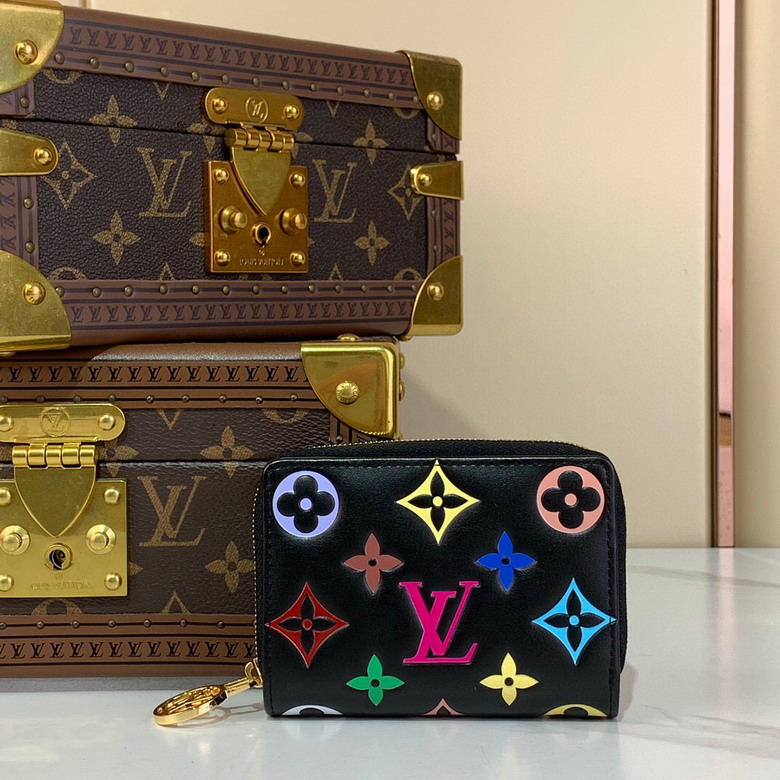 LV Wallets（Multiple sizes）