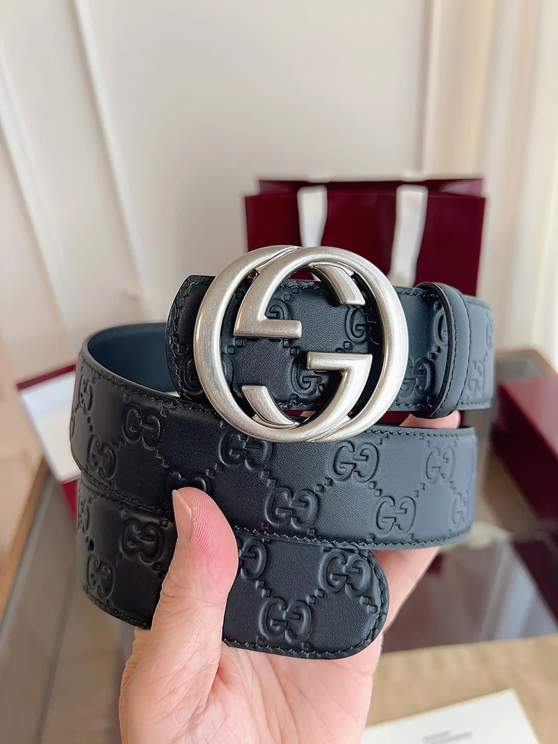 Wide1.6″ Genuine Leather Reversible Man’s Belt PD-69000115