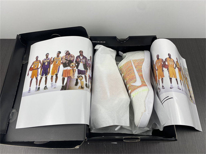 NK Kobe 11 Elite Low 4KB 824463-199