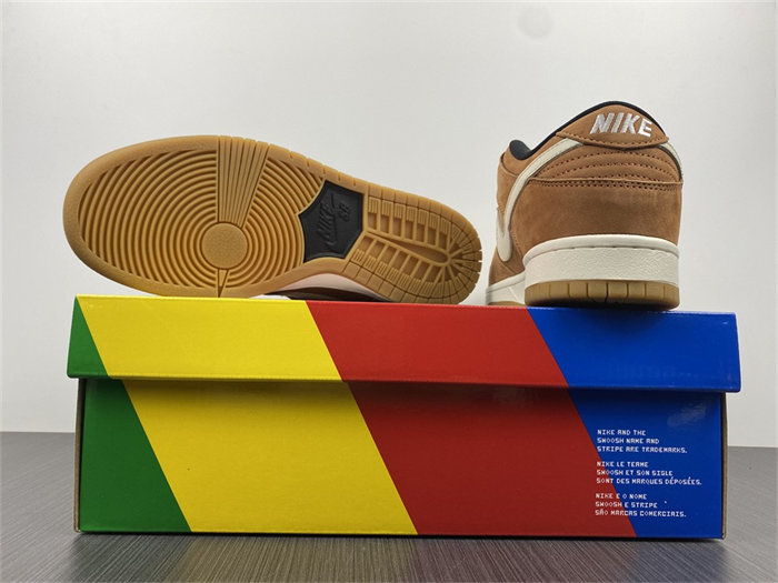 NK SB Dunk Low Pro Dark Russet DH1319-200