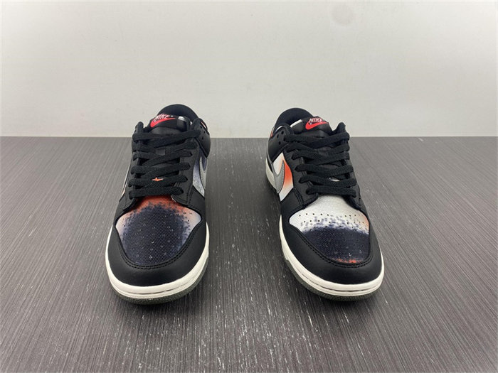 NK Dunk Low Graffiti Black Red DM0108-001