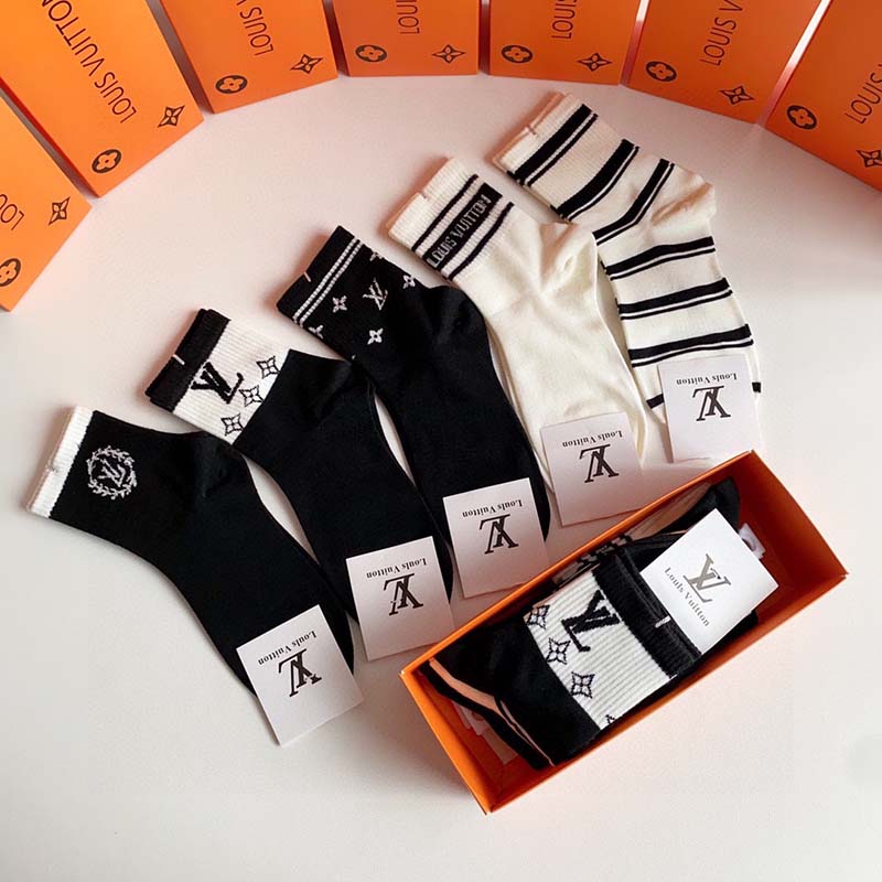 Set of 5 Pairs of Cotton Breathable Crew Socks WZ-924000241