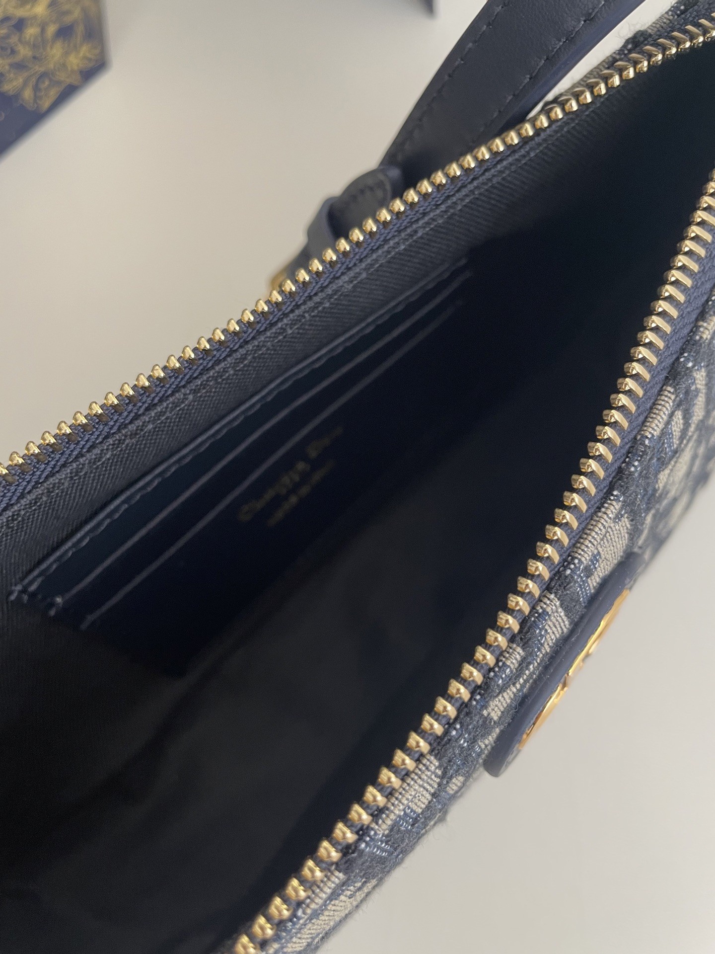 DR Underarm bag 26x7x12cm