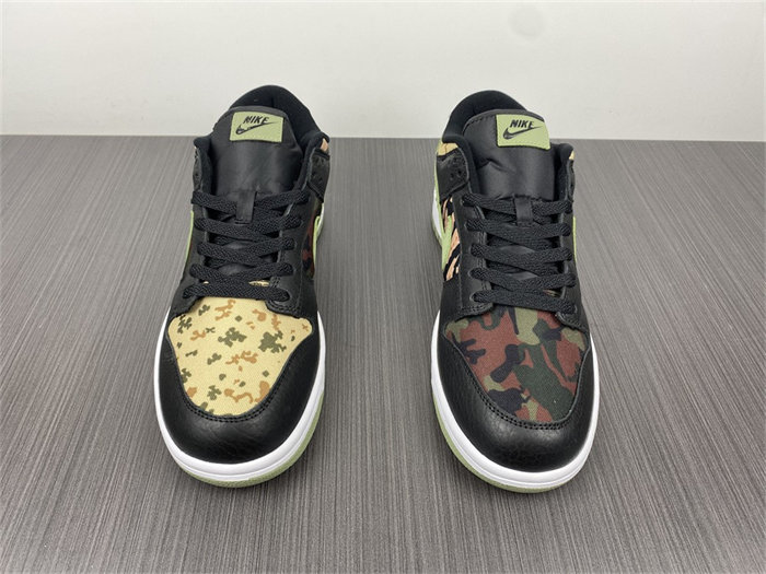 NK Dunk Low Crazy Camo DH0957-001