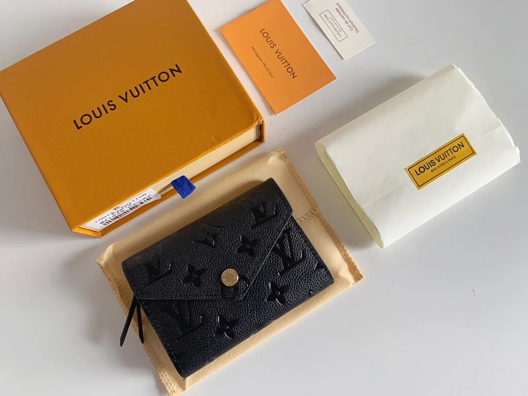 [Louis Vuitton] Popular and classic Portefeuille trifold wallet, available in 5 colors.
