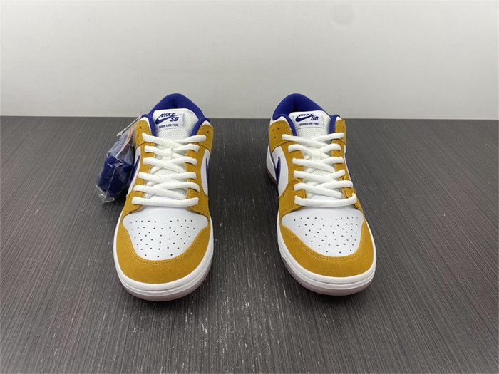 NK SB Dunk Low Laser Orange BQ6817-800
