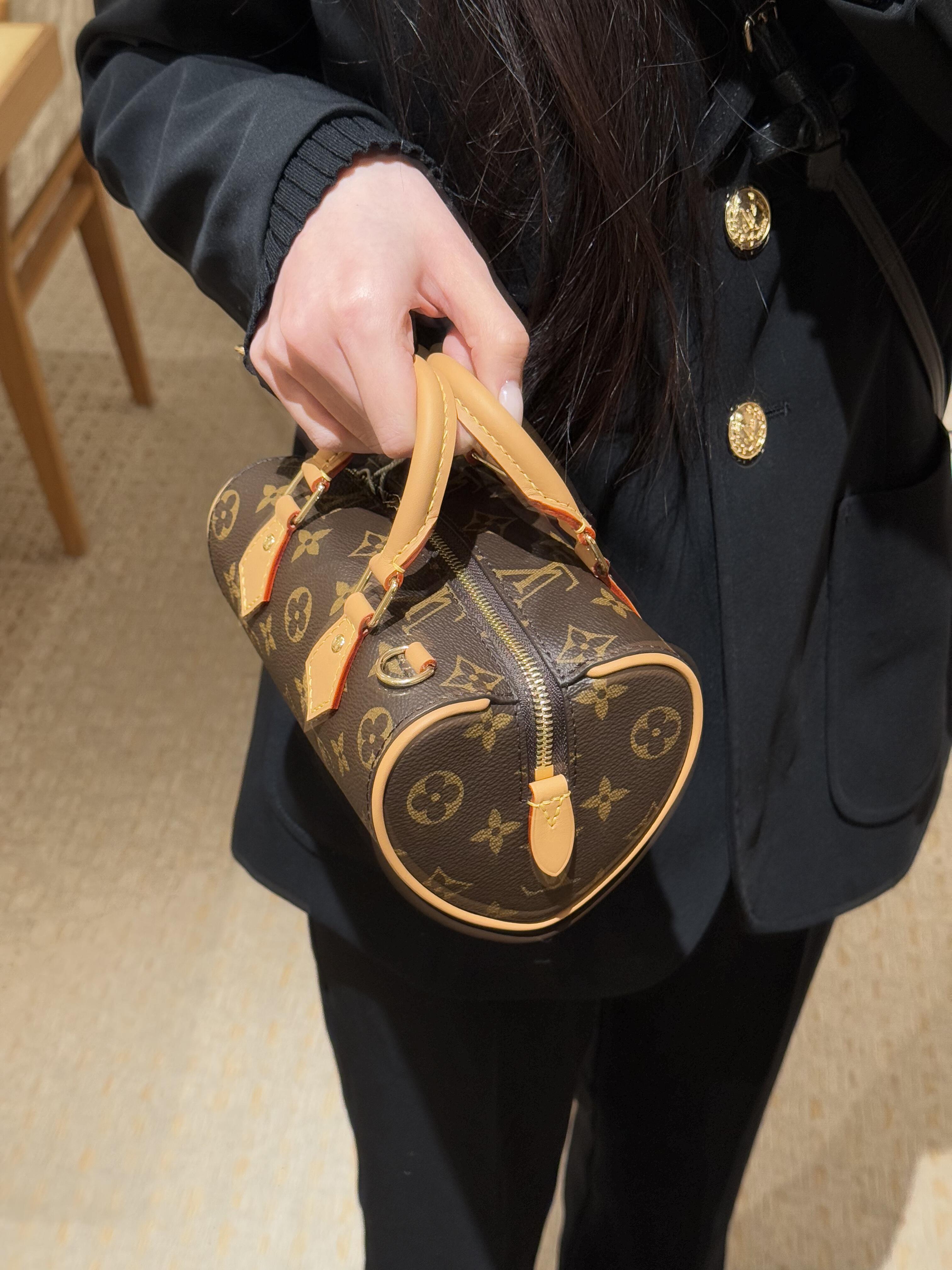 LV Nano Speedy M13226 10.5*11.5*18CM