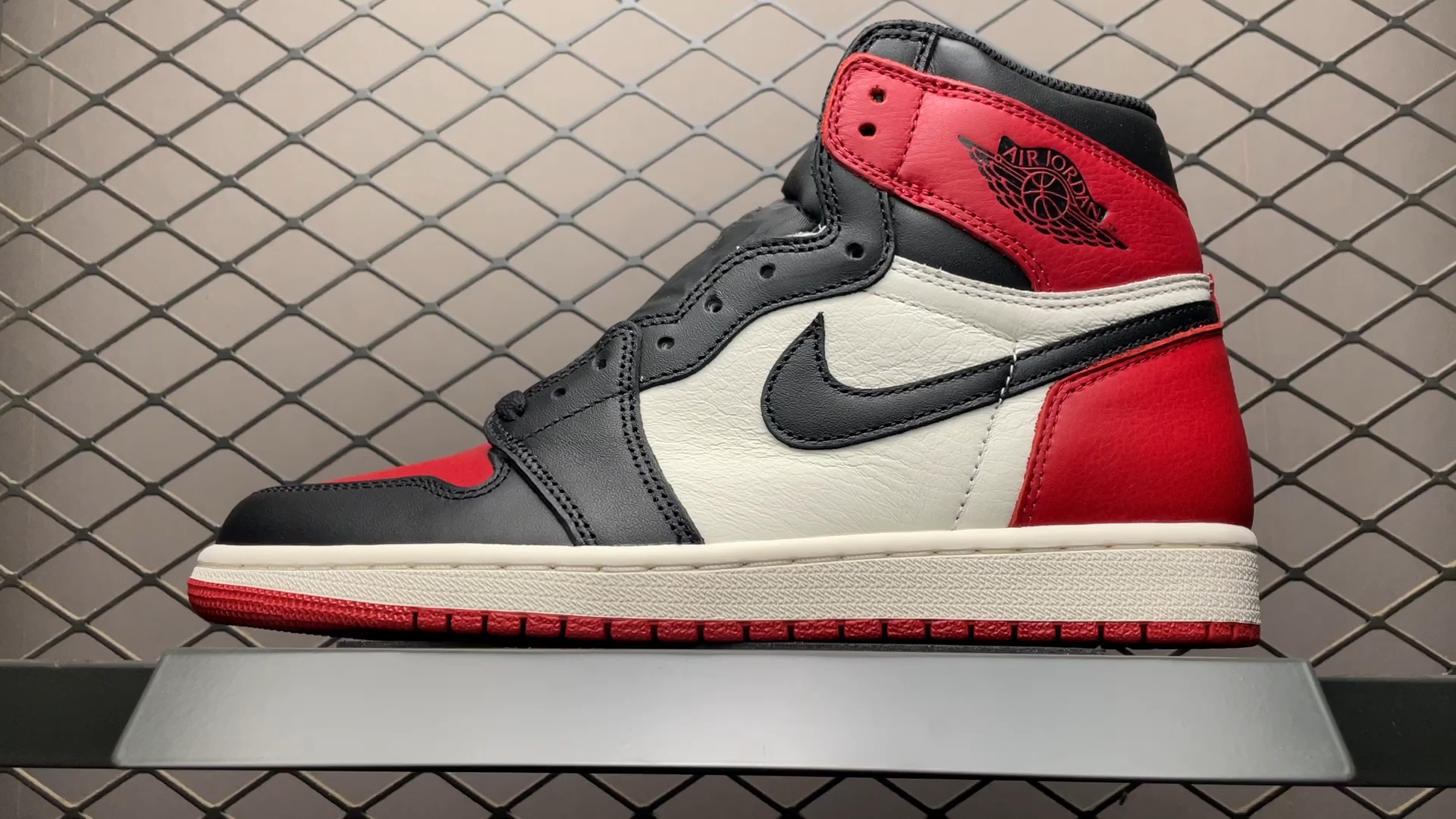 JRD1 Retro Bred Toe 555088-610