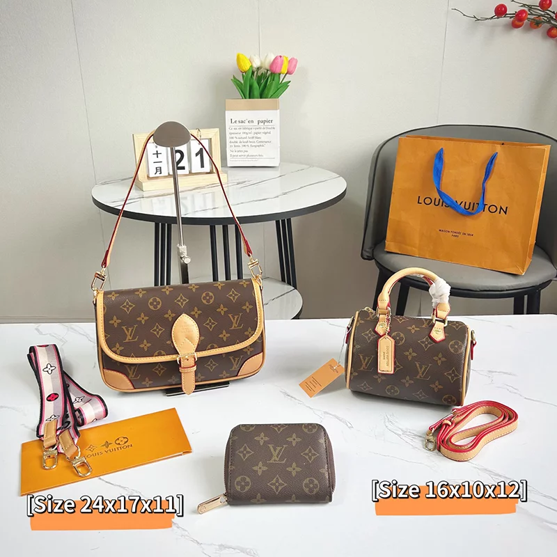 4Colors Bags set Size Big: 9.4″x6.7″x4.3″ Medium: 6.3″x3.9″x4.7″ Small: 4.3″x3.9″ BB-6915029