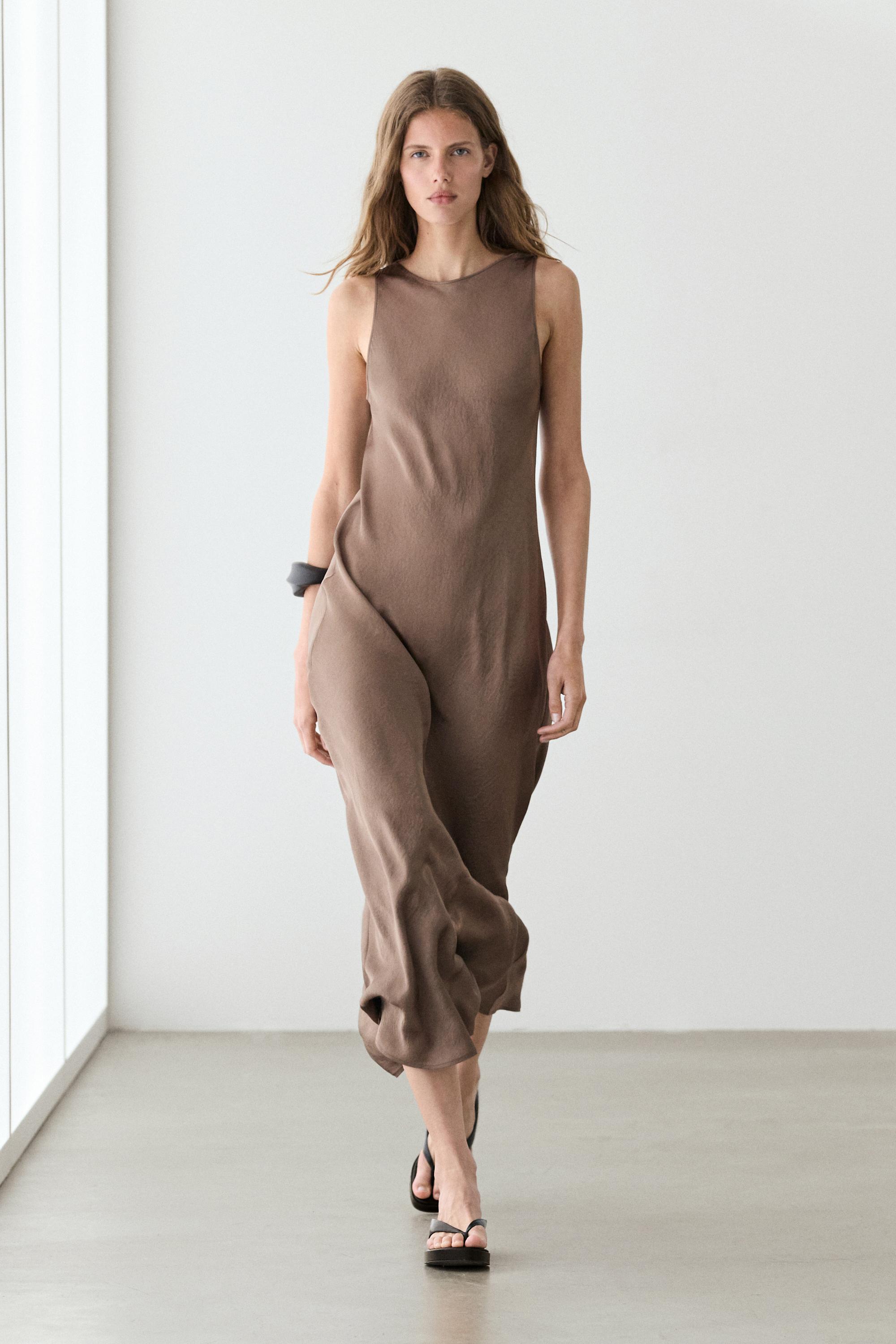 Vestido largo fluida satén