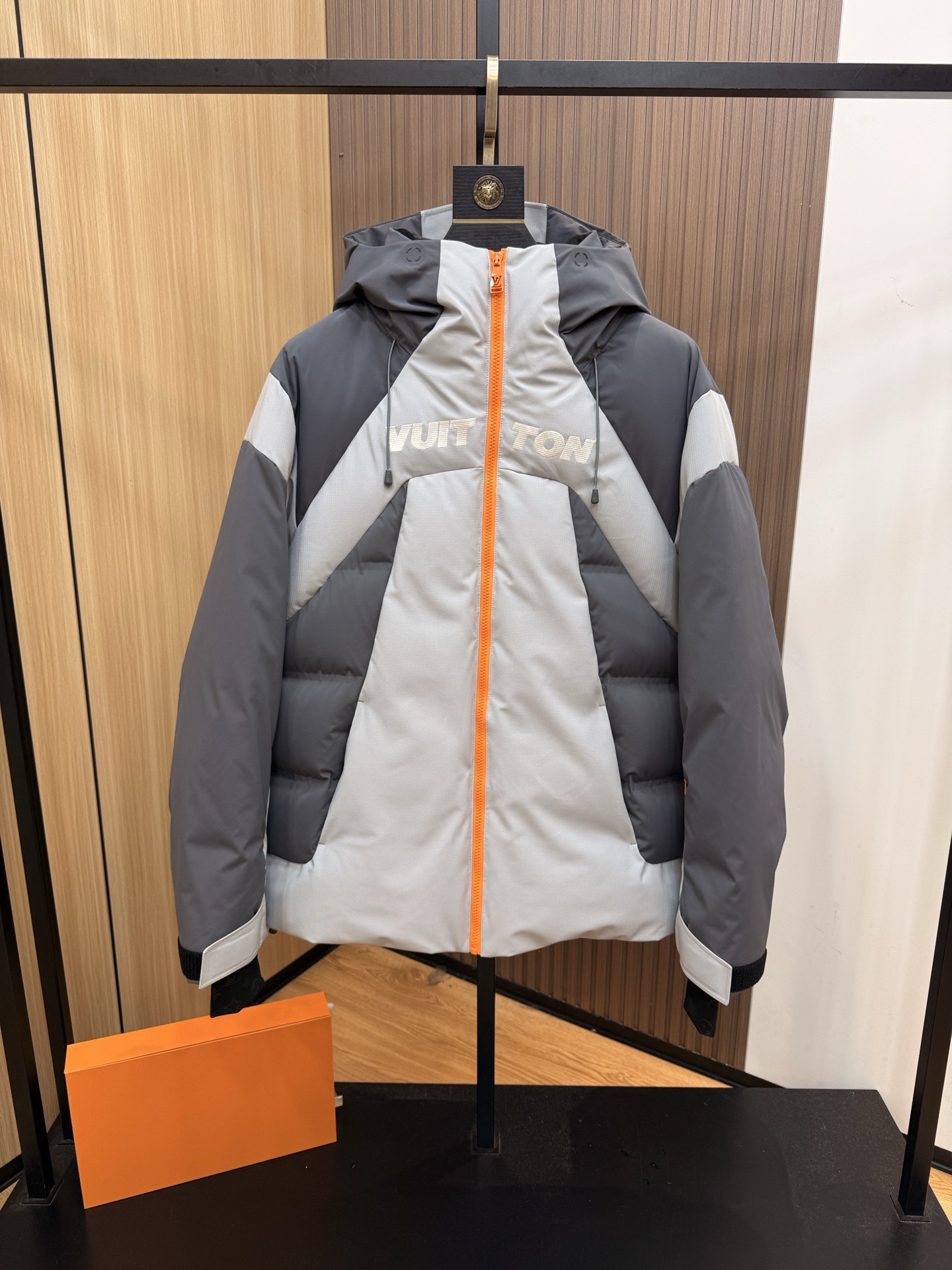 LV 3390  Ski Down Jacket