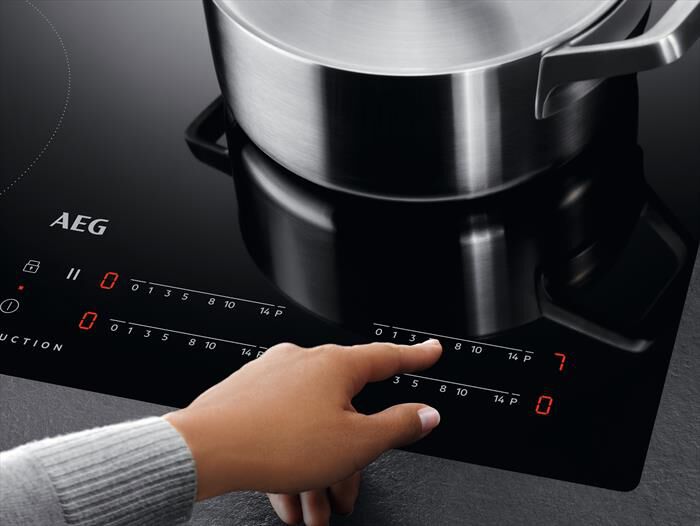 AEG - Piano cottura induzione IKS64453IB-Nero