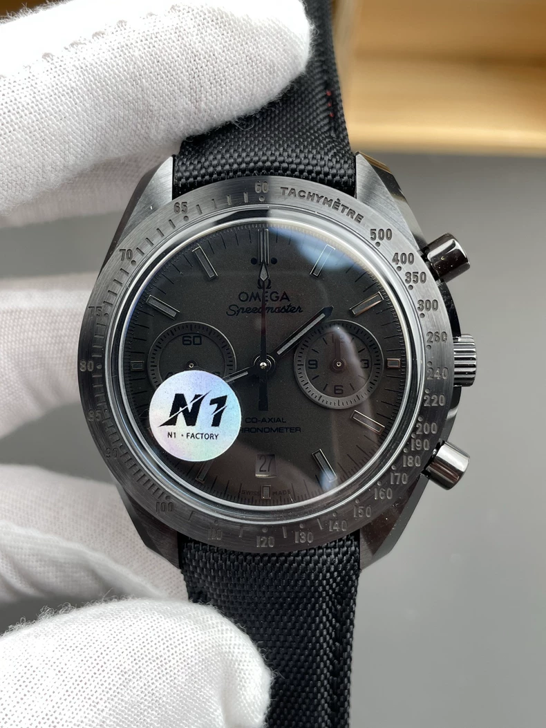 OMEGA CHRONOGRAPH DARK SIDE OF THE MOON WATCH 44.25mm 311.92.44.30.01.001