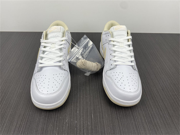 NK Dunk Low Pearl White DD1503-110