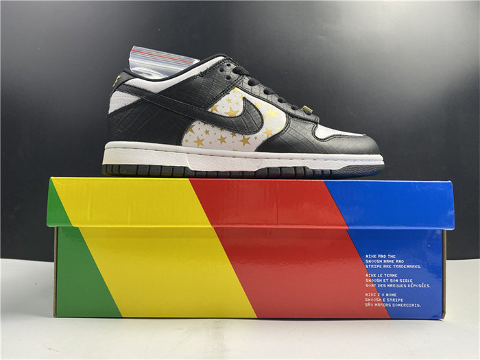 NK SB Dunk Low Supreme Stars Black DH3228-102