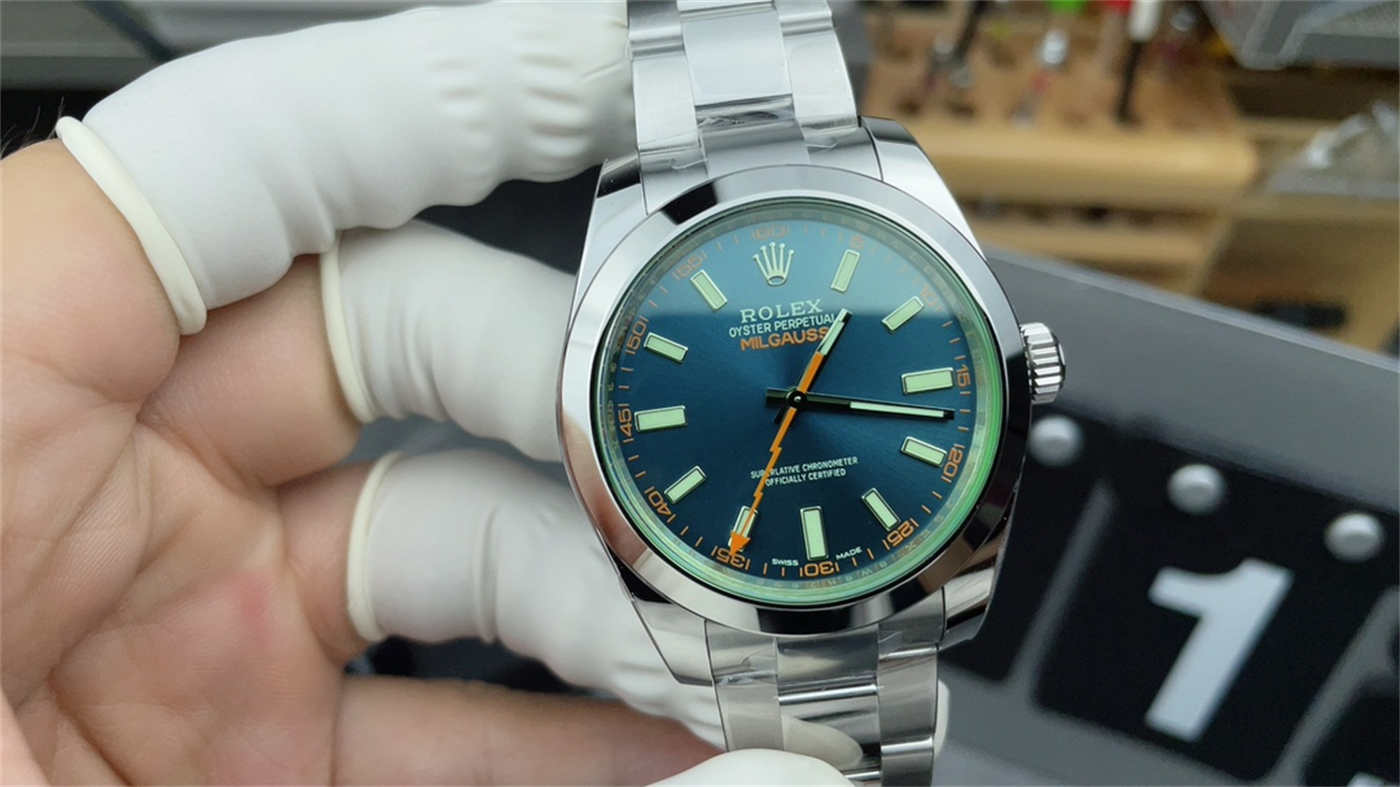 Rolex Milgauss 116400GV “Z-Blue” Dial – VS Factory [Real Green Sapphire]