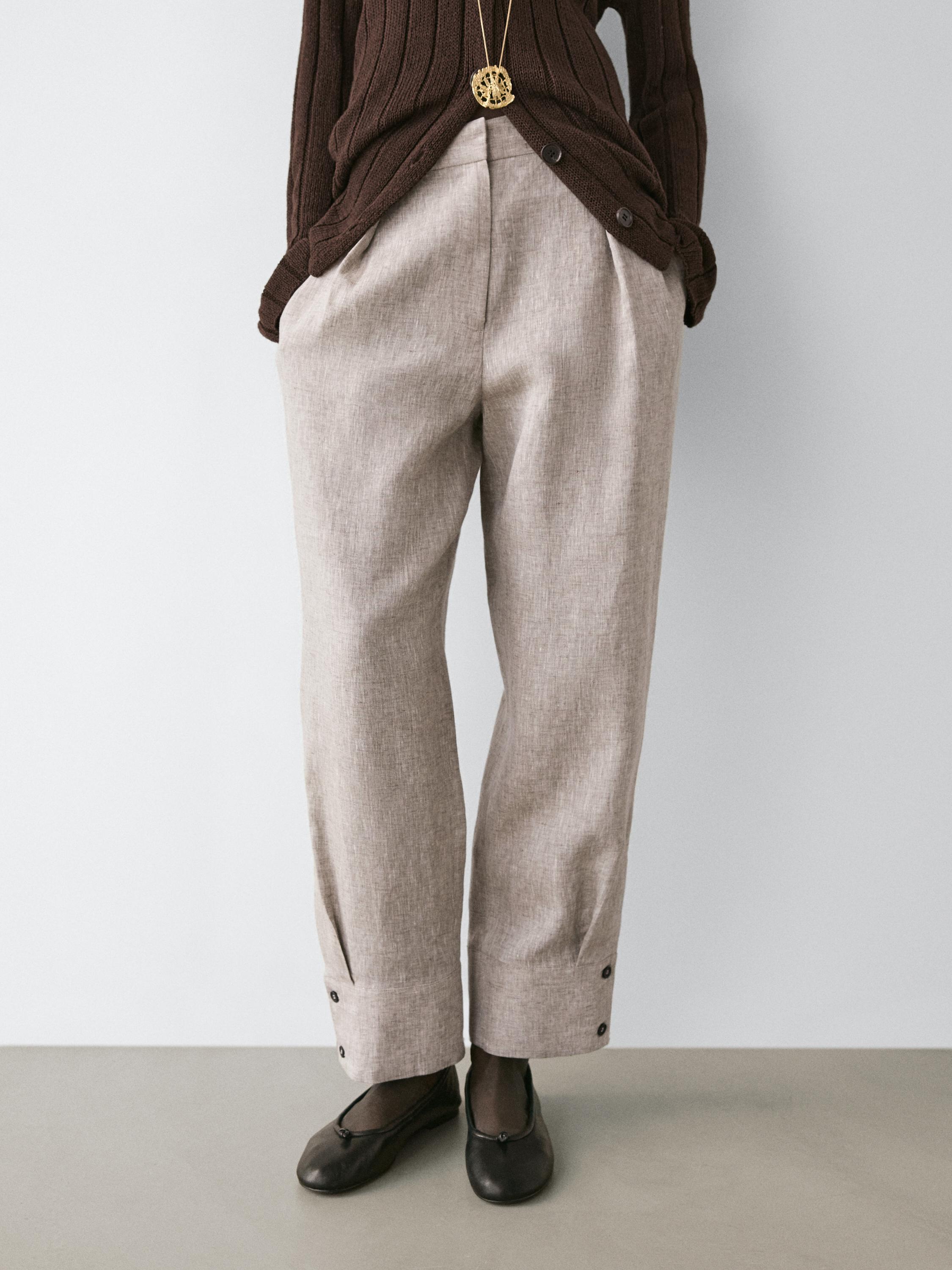 Pantalón traje detalle hebilla